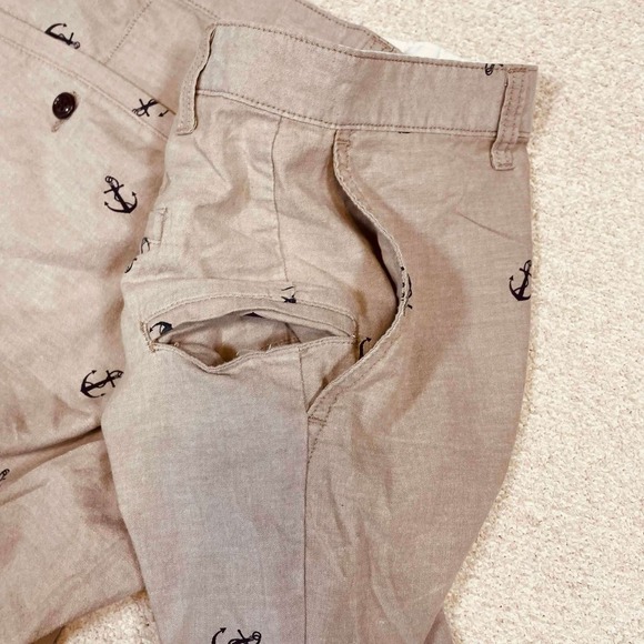 Dockers Mens Size 38W Anchor Print Shorts Tan Khaki Flat Front Nautical Summer - Picture 8 of 8